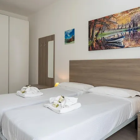 Flats4rent Maurizio * Werona